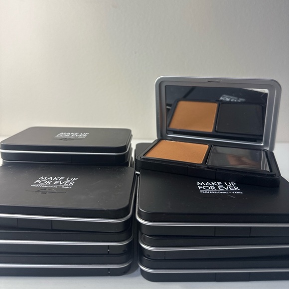 Make Up For Ever Matte Velvet Compact - Shade R530 (10pcs) - Picture 1 of 1